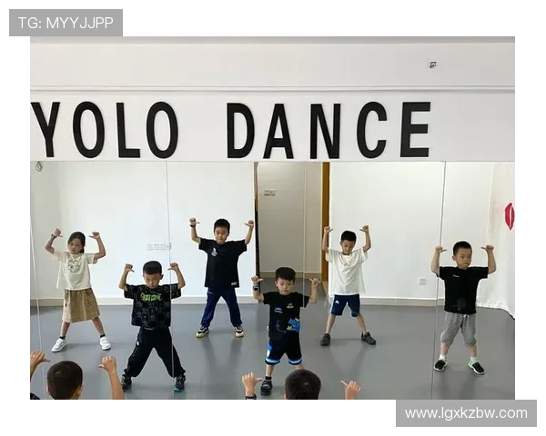 武汉街舞队进攻策略解析与街舞文化的深度融合探讨