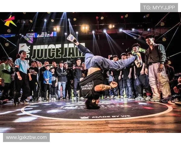 赛后分析：北京街舞队与南京街舞队的表现与状态对比解析