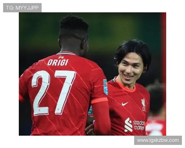 雅典与布拉加激战正酣比分揭晓引发球迷热议 雅典与布拉加激战正酣比分揭晓引发球迷热议