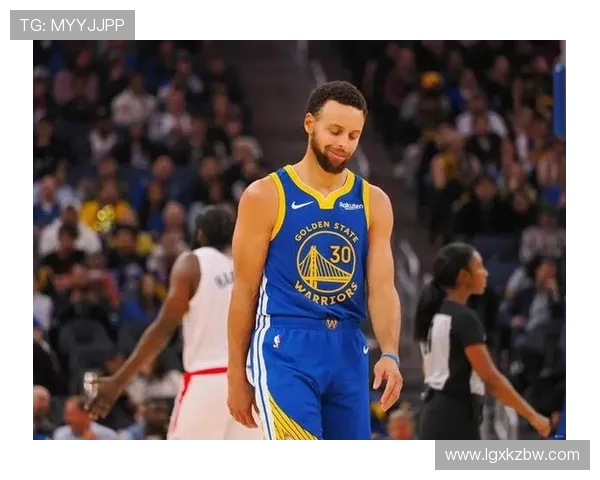 马刺队精彩封盖库里勇士队展现防守实力的巅峰对决