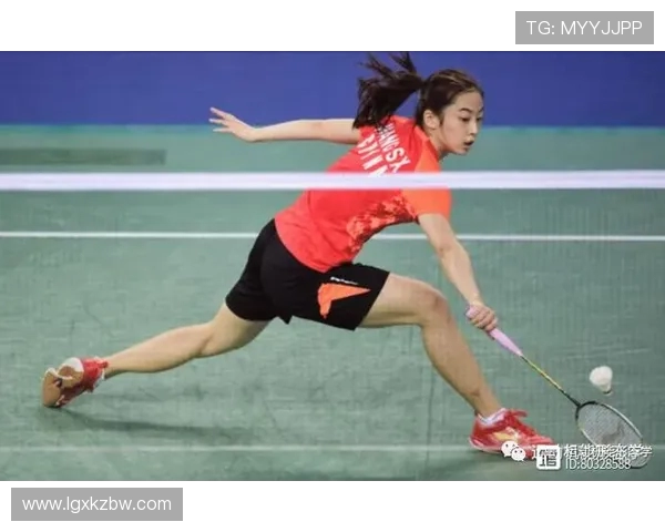 羽毛球深度探讨：揭秘杭州羽毛球队的战术控制与训练秘诀